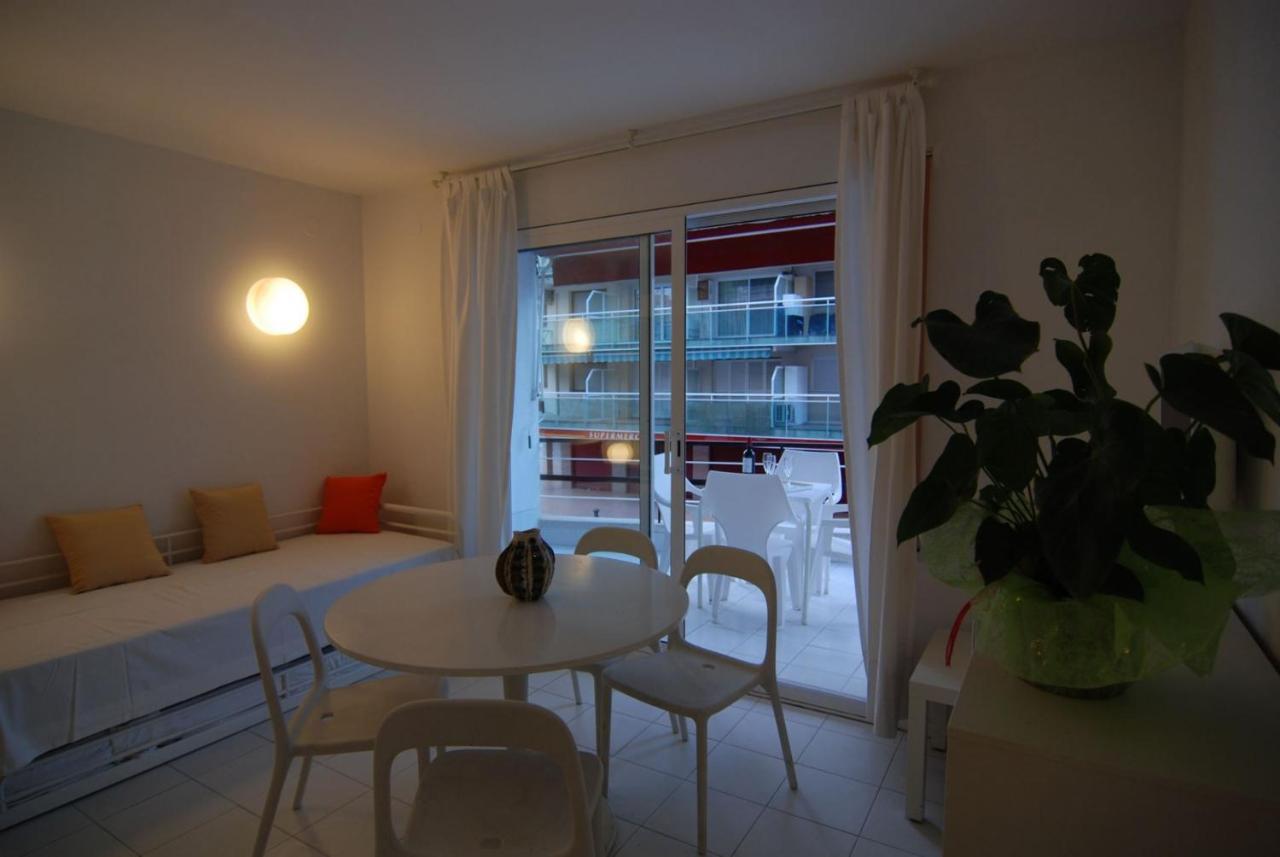 Zeus Alexis II Apartment Salou Exterior foto